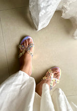 Load image into Gallery viewer, Aster Unicorn