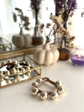 Load image into Gallery viewer, Gold Studded Bracelet