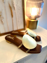 Load image into Gallery viewer, Helios Gold