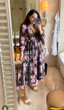 Load image into Gallery viewer, Emily