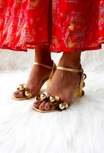 Load image into Gallery viewer, Chloris Gold Heels