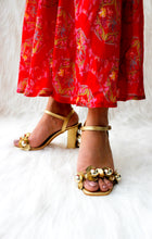 Load image into Gallery viewer, Chloris Gold Heels