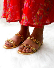 Load image into Gallery viewer, Chloris Gold Sandals