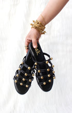 Load image into Gallery viewer, Iris Black Sliders