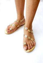 Load image into Gallery viewer, Theo Gold Flora