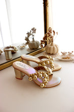 Load image into Gallery viewer, Poppy White Heels