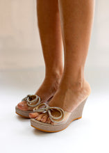 Load image into Gallery viewer, Athena Double-bow Rose Wedge