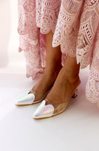 Load image into Gallery viewer, Izzy Heart