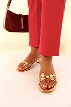 Load image into Gallery viewer, Calla Gold