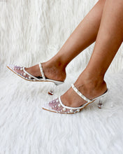 Load image into Gallery viewer, Beetle White Heels