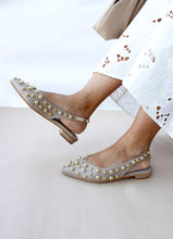 Load image into Gallery viewer, Veronica Beige Sliders