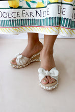 Load image into Gallery viewer, EcoTot Wedge