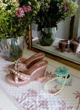 Load image into Gallery viewer, Louise Wedge Blush