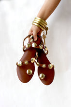 Load image into Gallery viewer, Theo 2.0 Tan Sandals