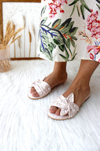 Load image into Gallery viewer, Fenny Ivory sliders