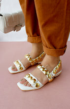 Load image into Gallery viewer, Alba White