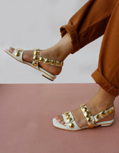 Load image into Gallery viewer, Alba White