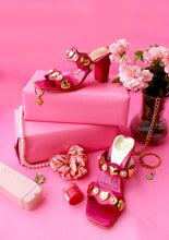 Load image into Gallery viewer, Heart’s Desire