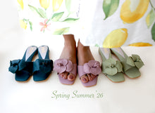 Load image into Gallery viewer, Petunia Blush