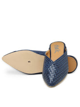 Load image into Gallery viewer, Weava Blues