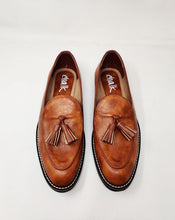 Load image into Gallery viewer, Karl Tan Loafers