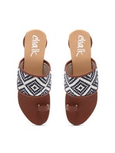 Load image into Gallery viewer, Navy & Tan Woven