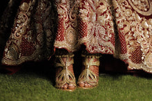 Load image into Gallery viewer, Bibi Glow Gold Block Heels