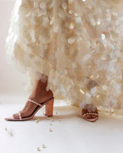 Load image into Gallery viewer, Glow Pink Block Heels