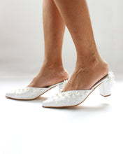 Load image into Gallery viewer, Moonshine