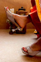 Load image into Gallery viewer, Mary Crystal