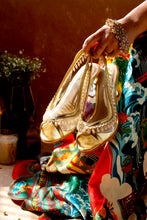 Load image into Gallery viewer, Yasmin