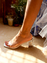 Load image into Gallery viewer, Emma: White Clear Pearl Blocks