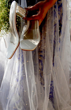 Load image into Gallery viewer, Emma: White Clear Pearl Blocks