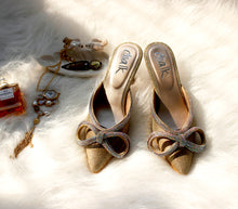 Load image into Gallery viewer, Athena Double-Bow Gold