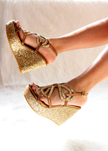 Load image into Gallery viewer, Bibi Glow Gold Wedges