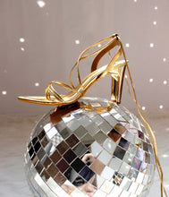 Load image into Gallery viewer, Dazzle Gold Lace-up heels