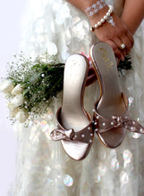 Load image into Gallery viewer, Fenny Heels
