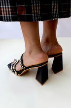 Load image into Gallery viewer, Metalique Blocks
