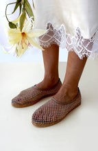 Load image into Gallery viewer, Lucid Taupe
