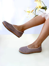 Load image into Gallery viewer, Lucid Cream
