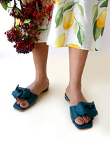 Load image into Gallery viewer, Petunia Forest
